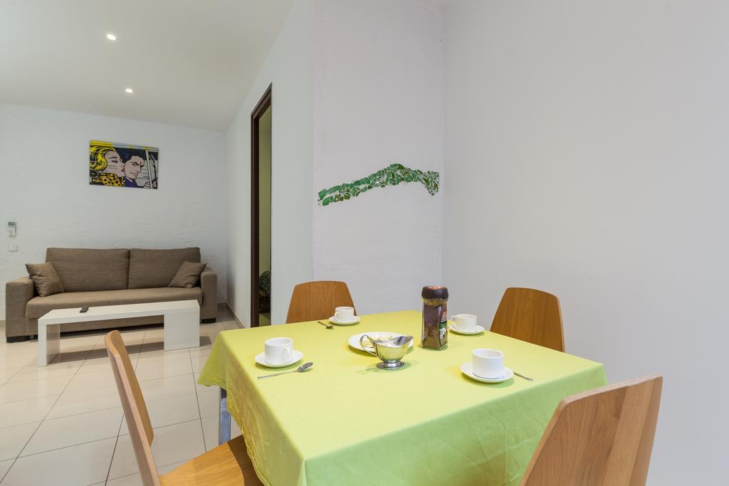 Flat Barcelona Lejlighed Værelse billede