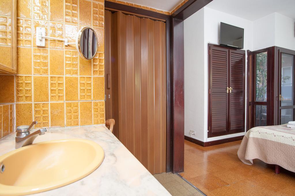 Flat Barcelona Lejlighed Værelse billede